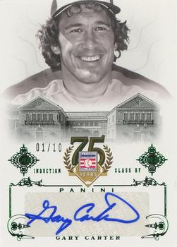 2014 Panini Hall of Fame 75th Year Anniversary - Signatures Green #26 Gary Carter Front