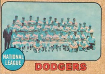 1968 Topps Venezuelan #168 Los Angeles Dodgers Front