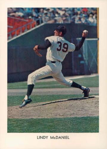 1968 San Francisco Giants Color Picture Pack #NNO Lindy McDaniel Front