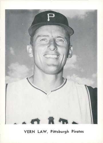 1961 Jay Publishing Pittsburgh Pirates #NNO Vern Law Front