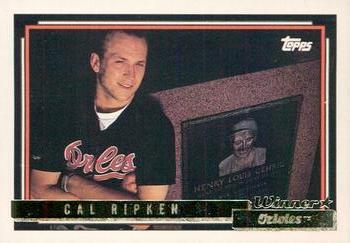 1992 Topps - Gold Winners #40 Cal Ripken Front