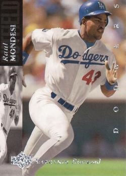 1994 Upper Deck - Electric Diamond #59 Raul Mondesi Front