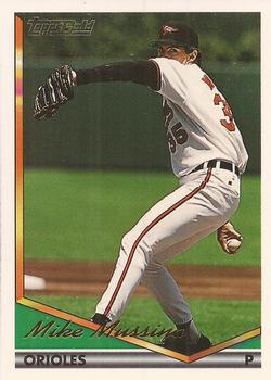1994 Topps - Gold #598 Mike Mussina Front