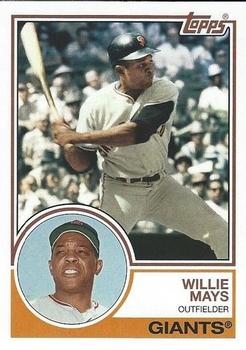 2015 Topps Archives #300 Willie Mays Front