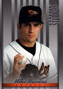 1997 Studio #39 Mike Mussina Front