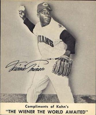 1959 Kahn's Wieners #NNO Minnie Minoso Front