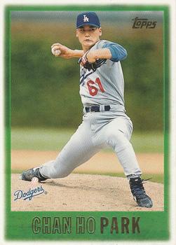 1997 Topps #338 Chan Ho Park Front