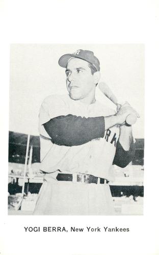 1965 Jay Publishing New York Yankees Postcards #3 Yogi Berra Front