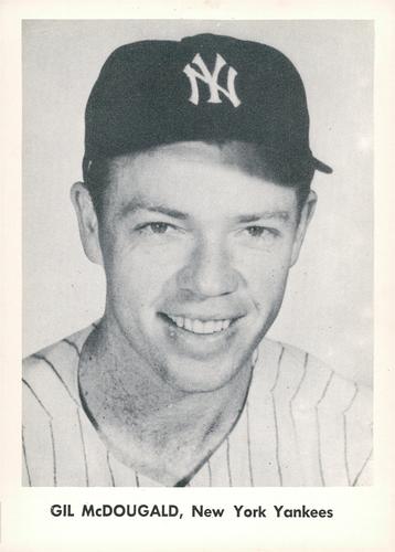 1957 Jay Publishing New York Yankees Picture Portfolio 5x7 #NNO Gil McDougald Front