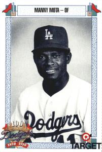1990 Target Dodgers #557 Manny Mota Front