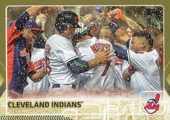 2015 Topps - Gold #548 Cleveland Indians Front