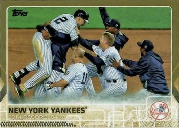 2015 Topps - Gold #697 New York Yankees Front