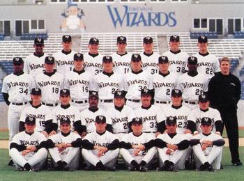1995 Fort Wayne Wizards #32 Team Photo Front