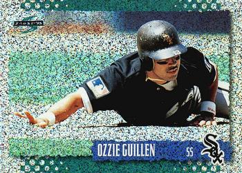 1995 Score - Platinum Team Sets #428 Ozzie Guillen Front