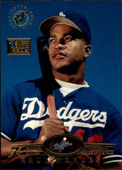 1995 Topps - Stadium Club First Day Issue #57 Raul Mondesi Front