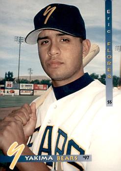 1997 Grandstand Yakima Bears #32 Eric Flores Front