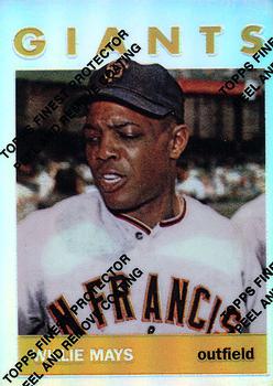 1997 Topps - Willie Mays Commemorative Reprints Finest Refractor #18 Willie Mays Front