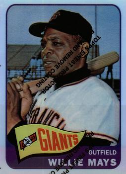 1997 Topps - Willie Mays Commemorative Reprints Finest Refractor #19 Willie Mays Front