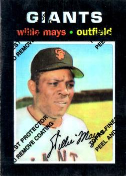 1997 Topps - Willie Mays Commemorative Reprints Finest Refractor #25 Willie Mays Front
