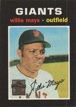 1997 Topps - Willie Mays Commemorative Reprints #25 Willie Mays Front