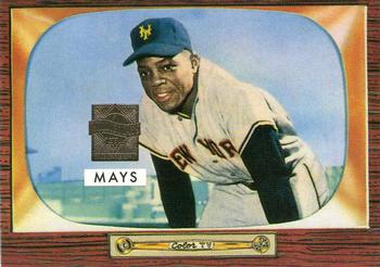 1997 Topps - Willie Mays Commemorative Reprints #6 Willie Mays Front