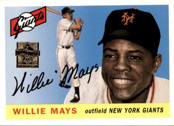 1997 Topps - Willie Mays Commemorative Reprints #7 Willie Mays Front