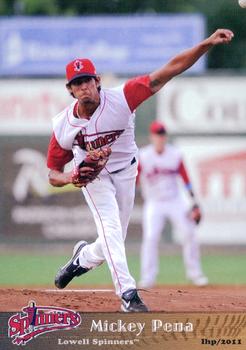 2011 Grandstand Lowell Spinners #NNO Mickey Pena Front