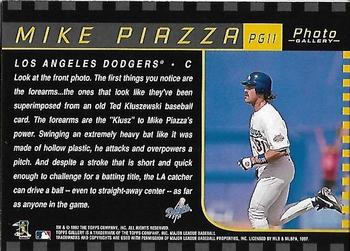 1997 Topps Gallery - Photo Gallery #PG11 Mike Piazza Back