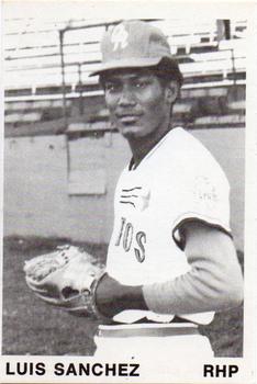 1974 TCMA Cedar Rapids Astros #13 Luis Sanchez Front