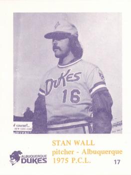 1975 Caruso Albuquerque Dukes #17 Stan Wall Front