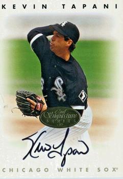 1996 Leaf Signature Series - Autographs Gold #NNO Kevin Tapani Front