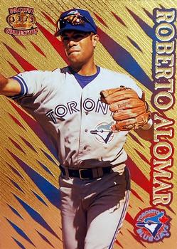 1996 Pacific Prism - Gold #P-23 Roberto Alomar Front