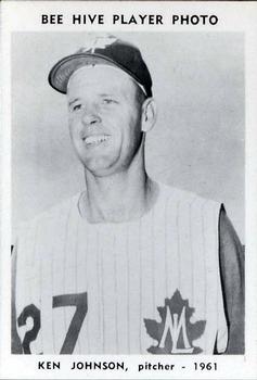 1961 Bee Hive Starch Toronto Maple Leafs #NNO Ken Johnson Front