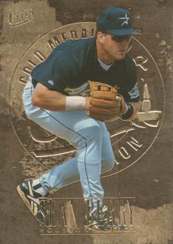 1996 Ultra - Gold Medallion #484 Sean Berry Front