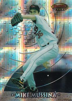 1997 Bowman's Best - Atomic Refractors #54 Mike Mussina Front