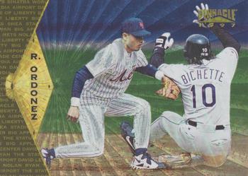1997 Pinnacle - Museum Collection #105 Rey Ordonez Front