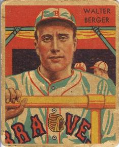 1934-36 National Chicle Diamond Stars (R327) #25 Wally Berger Front