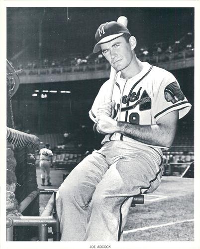 1961 Manny's Baseball Land Milwaukee Braves #NNO Joe Adcock Front