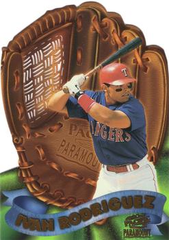 1998 Pacific Paramount - Fielder's Choice #19 Ivan Rodriguez Front