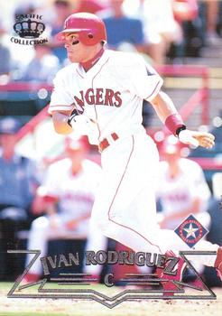 1998 Pacific - Silver #208 Ivan Rodriguez Front