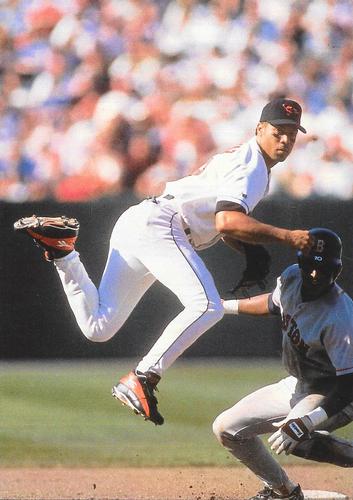 1997 Baltimore Orioles Photocards #NNO Roberto Alomar Front