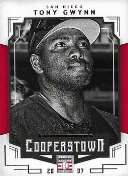 2015 Panini Cooperstown - HOF Chronicles Red #93 Tony Gwynn Front