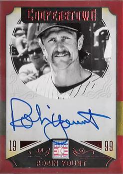 2015 Panini Cooperstown - HOF Signatures Red #39 Robin Yount Front