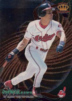 1999 Pacific Crown Collection - Latinos of the Major Leagues #9 Omar Vizquel  Front