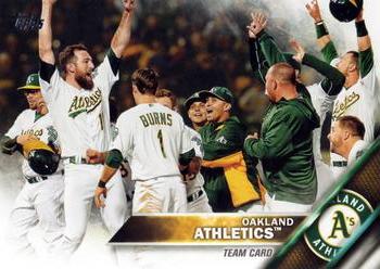 2016 Topps #198 Oakland Athletics Front