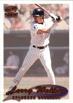 1999 Pacific Paramount - Copper #86 Larry Walker  Front