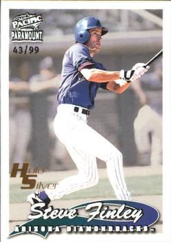 1999 Pacific Paramount - Holo-Silver #13 Steve Finley  Front
