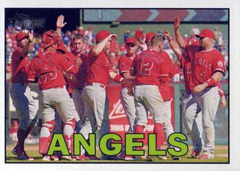 2016 Topps Heritage #352 Los Angeles Angels Front