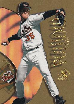 1999 SkyBox E-X Century - Essential Credentials Future #31 Mike Mussina Front
