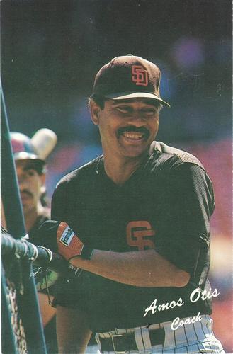 1989 San Diego Padres Postcards #NNO Amos Otis Front